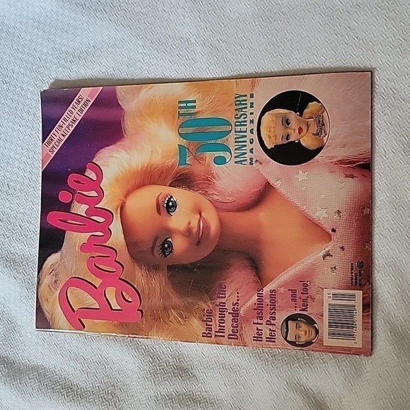 BARBIE Magazine Winter 1990 30th Anniversary Issue EUC - Picture 1 of 4